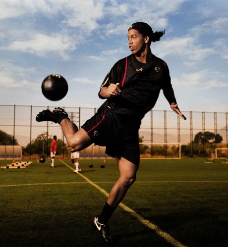 nike-ronaldinho.jpg